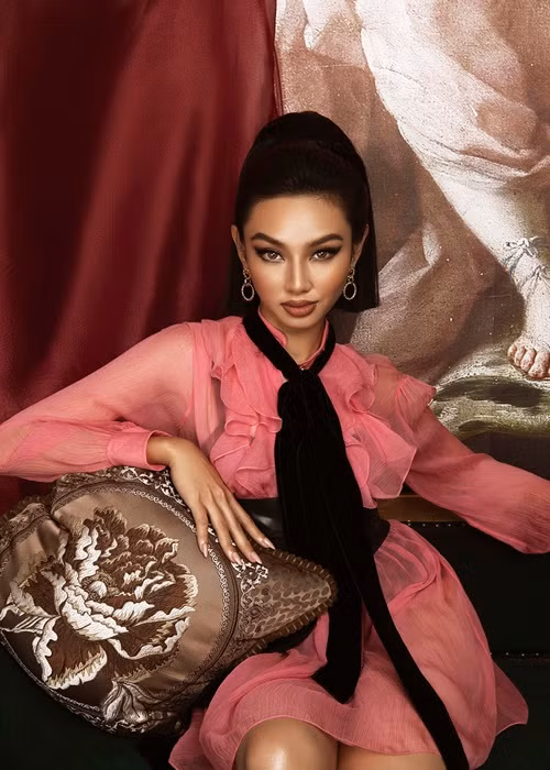 Hiện tại, cô ấp ủ nhiều dự án đặc biệt dành cho cộng đồng.