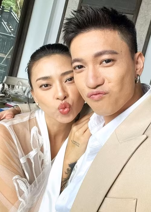 S.T chia sẻ khoảnh khắc nhí nhảnh bên Ngô Thanh Vân. Ảnh: FBNV