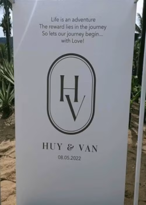 Đám cưới của Ngô Thanh Vân - Huy Trần diễn ra bên bờ biển ở Đà Nẵng. Ảnh: Saostar