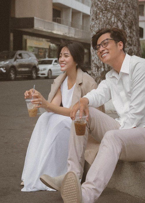 Chồng cũ của Lâm Khánh Chi đang hẹn hò người mẫu Trần Yến.