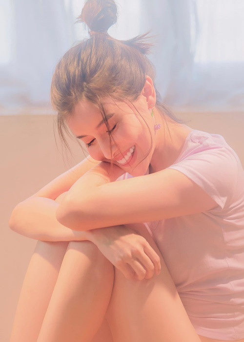 Người đẹp nói:"Chúng tôi quen biết và tìm hiểu nhau được khoảng 4-5 tháng, tới nay thấy hợp mới chính thức chuyển sang tình yêu”. Ảnh: FBNV