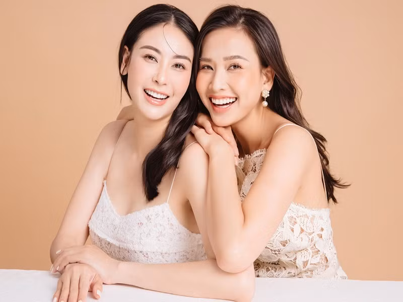 Mới đây, Hoa hậu Hà Kiều Anh đọ sắc cùng Dương Mỹ Linh.