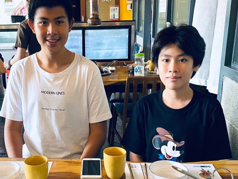 Phước Thịnh có vóc dáng khá mảnh mai. Ảnh: FBNV