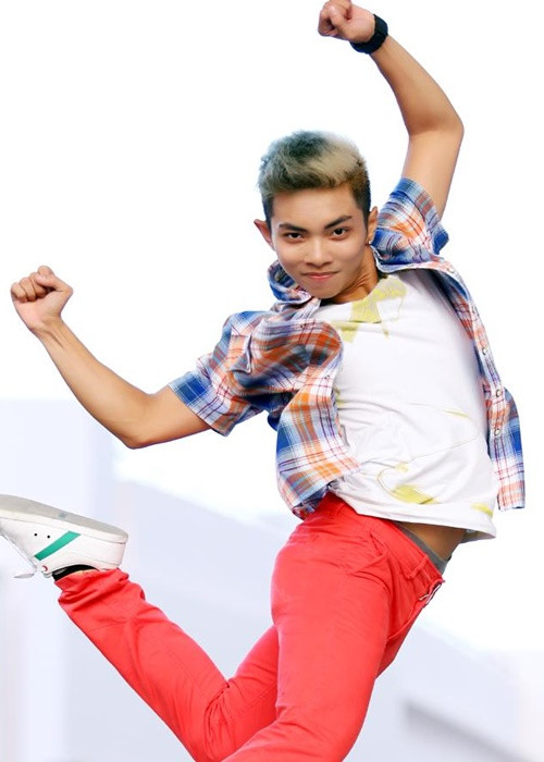 Phan Hiển từng đoạt huy chương vàng tại Vietnam IDSF Open (Giải khiêu vũ thể thao Việt Nam mở rộng) năm 2010. Ảnh: FBNV