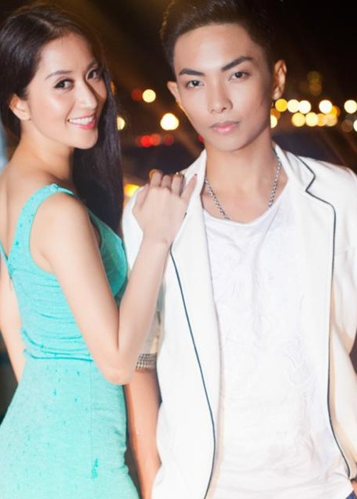 Phan Hiển hiện tại gắn bó với Khánh Thi. Mối quan hệ giữa hai người bắt đầu từ tình cô – trò khi Khánh Thi dạy Phan Hiển bộ môn dancesport. Ảnh: FBNV