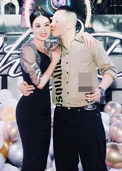 Minh Phương hỗ trợ công việc cho Khắc Tiệp nhiều năm.