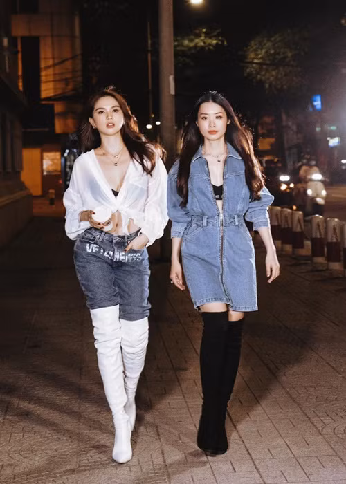 Cô xuất thân người mẫu nhưng sau đó làm tiếp viên hàng không.