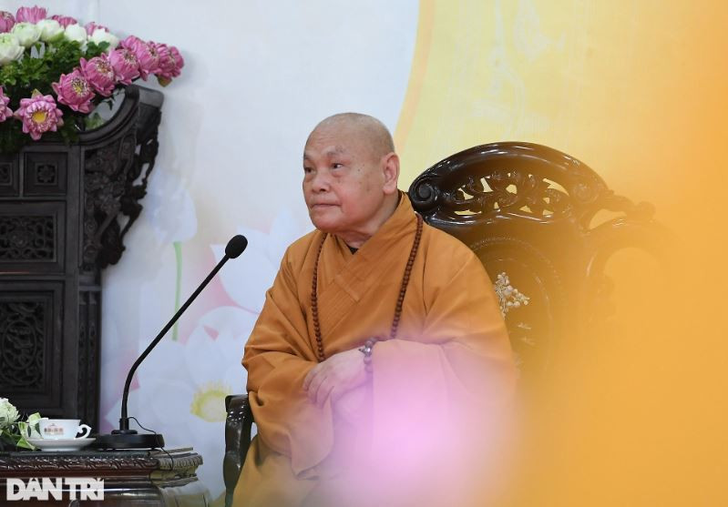 Đáp lời Chủ tịch nước Nguyễn Xuân Phúc, hòa thượng Thích Thiện Nhơn chia sẻ vui mừng khi được lãnh đạo cấp cao của Nhà nước đến thăm nhân dịp Đại lễ Phật đản Phật lịch 2566. Hòa thượng nhấn mạnh đây là niềm vinh dự lớn.Hòa thượng Thích Thiện Nhơn khẳng định, thời gian tới sẽ tiếp tục đồng hành với các cấp lãnh đạo Giáo hội Phật giáo từ Trung ương đến địa phương, đồng bào phật tử, thực hiện tốt công tác phật sự; sống tốt đời, đẹp đạo, cùng với Đảng và Nhà nước xây dựng quê hương.