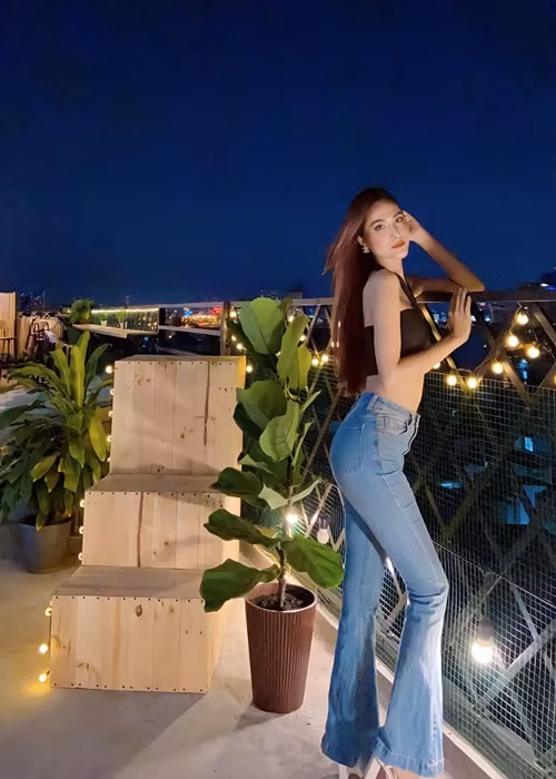 Sau mối tình với Trọng Hiếu, Hoài Sa kín tiếng về chuyện tình cảm.