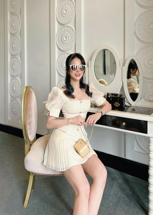 Diệp Lâm Anh xác nhận chuyện ly thân sau khi liên tục phủ nhận mối quan hệ với Đức Phạm rạn nứt.