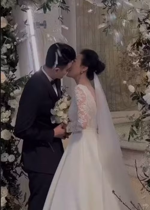 Vĩnh Thụy tiết lộ, anh và Phương Oanh không hề gặp bất cứ khó khăn nào, thậm chí cảnh hôn cũng diễn ra một cách suôn sẻ, không phải làm lại nhiều lần Ảnh: Vietnamnet