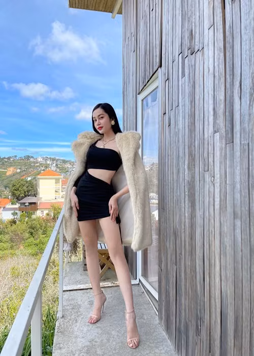 Nhanh chóng, người đẹp chuyển giới viết tâm thư xin lỗi về hành động nóng nảy, phát ngôn thiếu kiểm soát của bản thân.