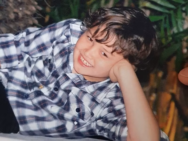 Ngày nhỏ, con trai lai Tây của Anh Tuấn trông khá mũm mĩm. Ảnh: FBNV