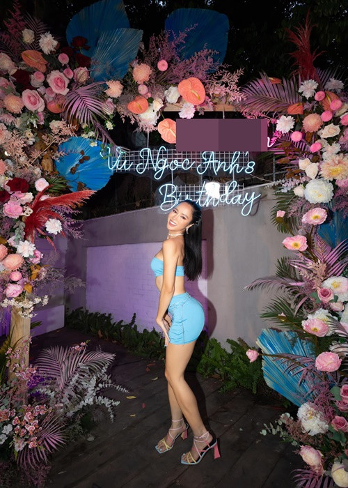 Cô là mỹ nhân được ông bầu Vũ Khắc Tiệp khen có body đẹp nhất showbiz Việt.