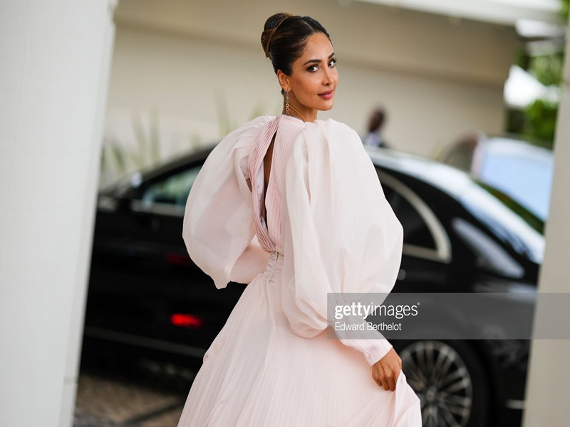 Patricia Contreras từng gặp sự cố tuột váy lộ hàng trên thảm đỏ Cannes năm 2018. Ảnh: Getty