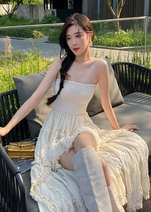 Châu Tử Nhiên bị lôi vào vụ ly hôn của Huỳnh Hiểu Minh và Angelababy khi một số người đặt nghi vấn cô là kẻ thứ ba. Ảnh: VTC