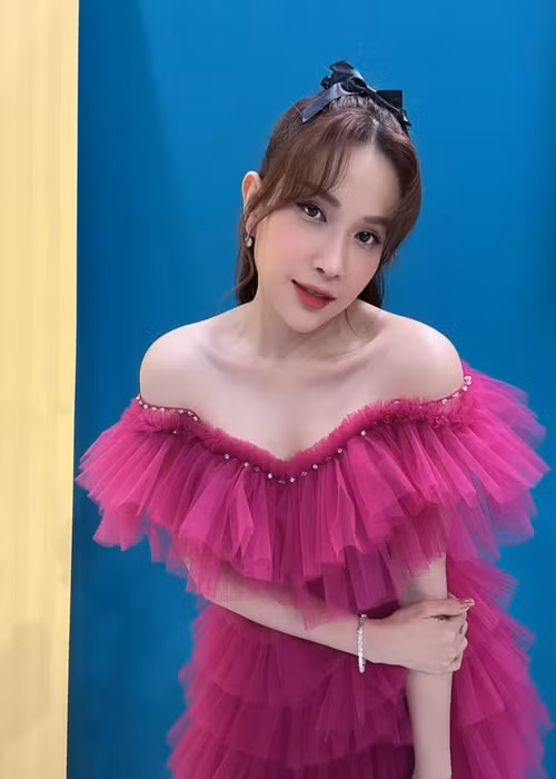 Khả Như từng 2 lần từ chối đám cưới.