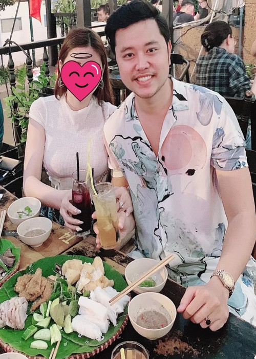 Ở cuộc tình cũ với Yvonne Thúy Hoàng, Vũ Hoàng Việt công khai còn giờ đây thì giấu kín.