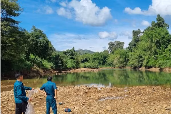 Binh Phuoc: 4 hoc sinh duoi nuoc tu vong
