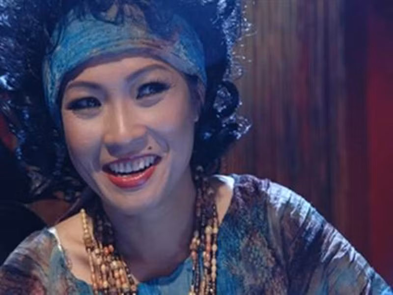 Phương Thanh còn chứng tỏ được tài năng diễn xuất. Cô đóng nhiều phim: "Khi đàn ông có bầu", "Đẻ mướn", "Hồn Trương Ba, da hàng thịt", "Nụ hôn thần chết", "Giải cứu thần chết", "Hot boy nổi loạn", "Đẹp từng centimet", "Những nụ hôn rực rỡ", "Nhà có 5 nàng tiên", "Vừa đi vừa khóc". Ảnh: Thể thao văn hóa