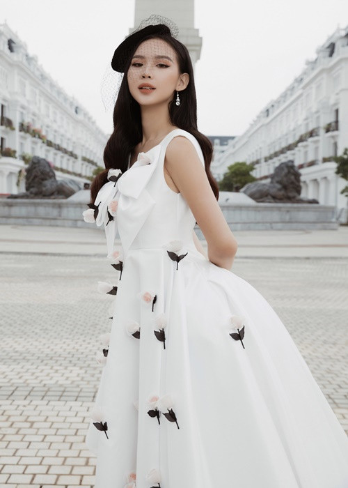 Ngoài danh hiệu Người đẹp Thời trang, Bảo Ngọc còn lọt Top 5 Người đẹp Tài năng.