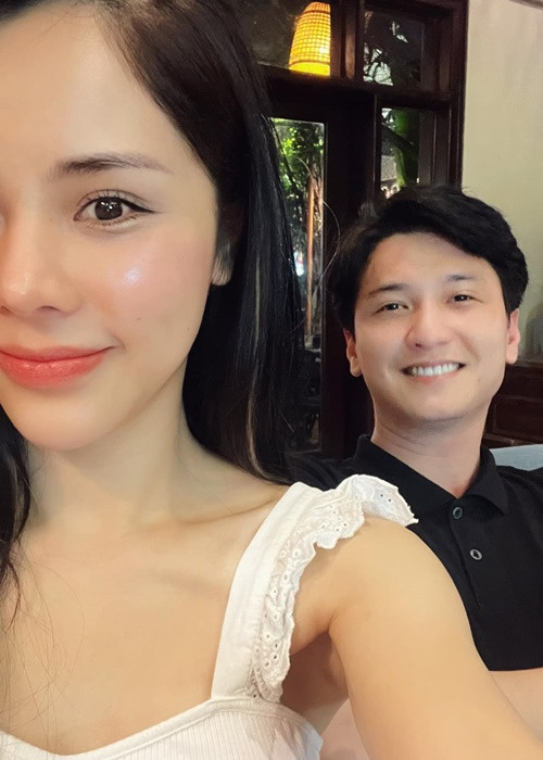 Hồi năm 2021, Huỳnh Anh cầu hôn Bạch Lan Phương.