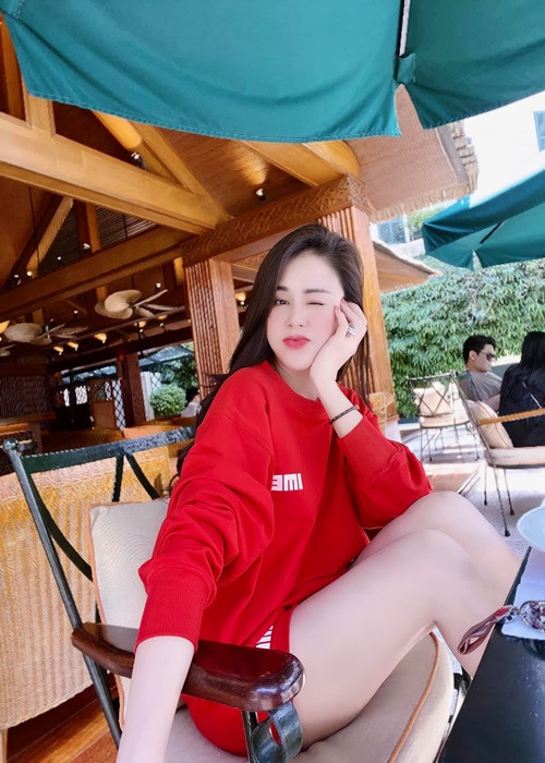 Lương Thu Trang trải lòng: “Mặc dù là một người yêu say đắm song khi bước vào cuộc sống hôn nhân, mình thấy bản thân chưa đủ bao dung, hoàn hảo để dung hòa và thay đổi vì người mình yêu thương. Đó cũng là nguyên nhân dẫn đến sự tan vỡ”.