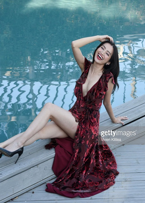 Cô tham gia các sự kiện thuộc khuôn khổ Cannes năm nay. Ảnh: FBNV