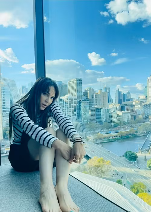 Trong khi đó, ở đời thường, Thanh Hà thường chuộng trang phục năng động.