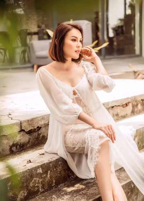 Người đẹp và chồng đại gia không tìm được tiếng nói chung trong công việc nên "đường ai nấy đi".