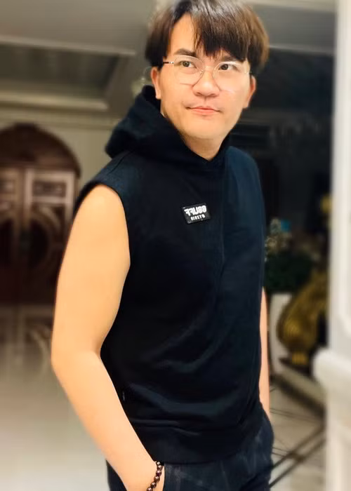 Đại Nghĩa và bạn gái tuy đã chia tay nhưng vẫn giữ một mối quan hệ tốt vẫn xem nhau như bạn bè. Ảnh: FBNV