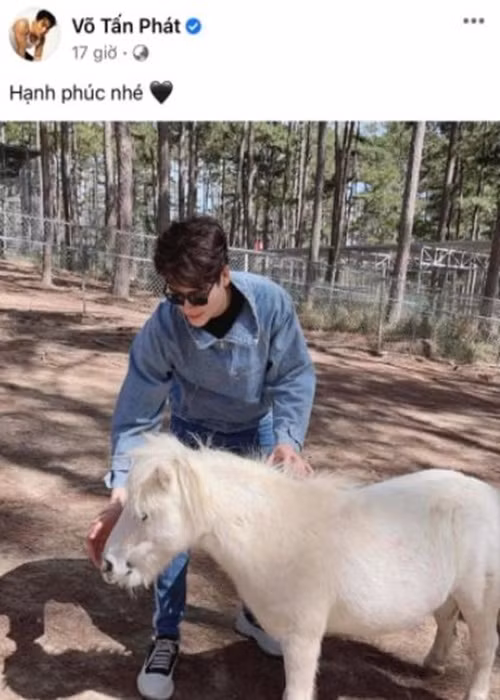 Mới đây, Võ Tấn Phát bất ngờ cập nhật dòng trạng thái: "Hạnh phúc nhé" cùng với biểu tượng trái tim màu đen. Ảnh: Saostar