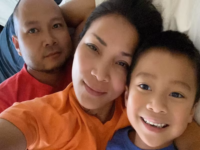 Năm 2021, hôn nhân của Hồng Ngọc bị đồn sắp tan vỡ. Nguồn tin phát từ bạn thân thiết của nữ ca sĩ. Lập tức, Hồng Ngọc lên tiếng phủ nhận tin đồn.