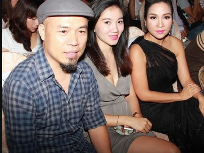 Theo Zing, sau khi chia tay người vợ đầu tiên, tác giả ca khúc chính thức của SEA Games 31 tái hôn với một cô gái sinh năm 1984. Ảnh: Nhịp sống Việt