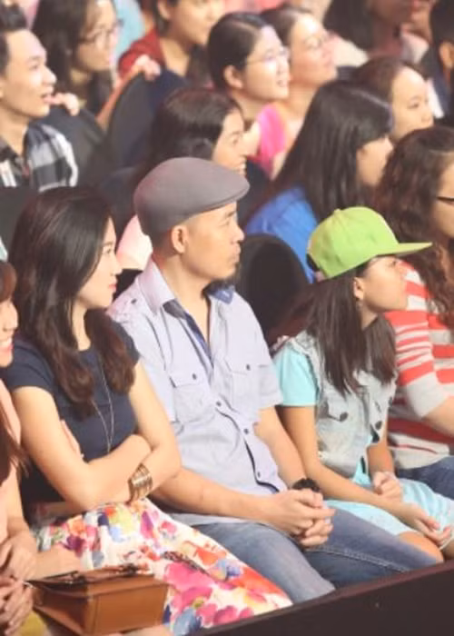 Bà xã của Huy Tuấn không hoạt động trong lĩnh vực nghệ thuật. Một số nguồn tin cho hay, cô làm việc trong ngành hàng không. Ảnh: Zing