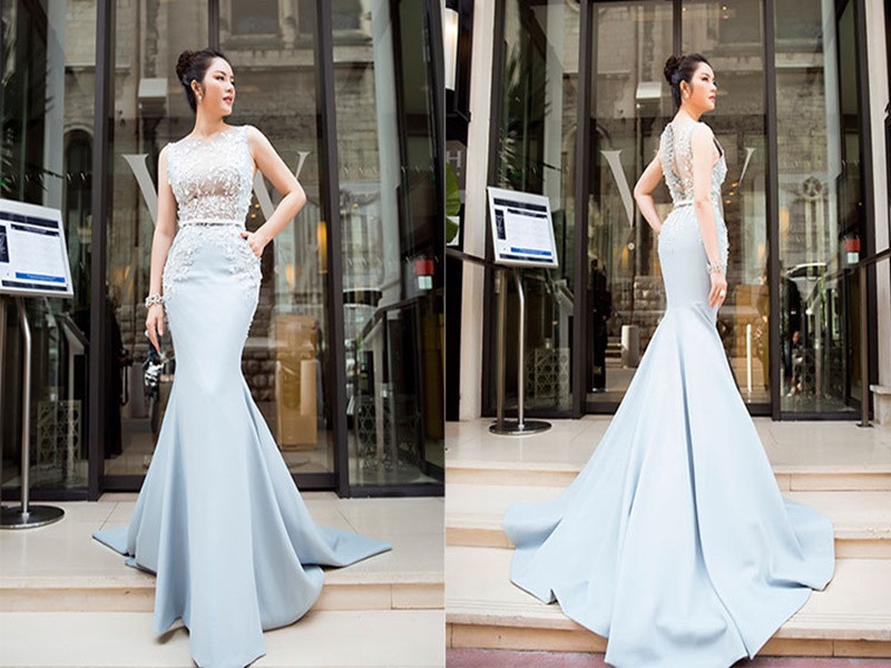 Diện set đồ hơn 4 tỷ (váy, trang sức kim cương), Lý Nhã Kỳ đẹp kiêu sa trên thảm đỏ LHP Cannes 2017, ngày thứ 2. Ảnh: Lê Thiện Viễn