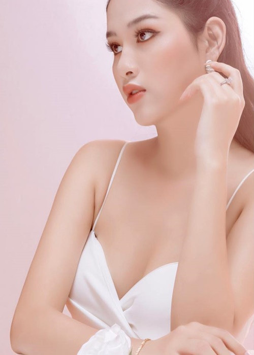 Ở Hoa hậu Việt Nam, người đẹp học được sự tự tin, những kỹ năng trình diễn, lối ứng xử thông minh, khéo léo hơn.