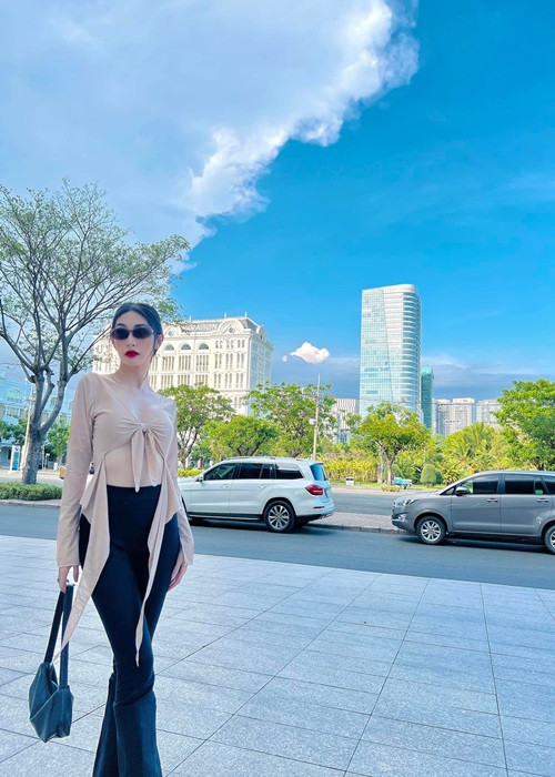 Khổng Tú Quỳnh không lên tiếng về thông tin có bạn trai mới.