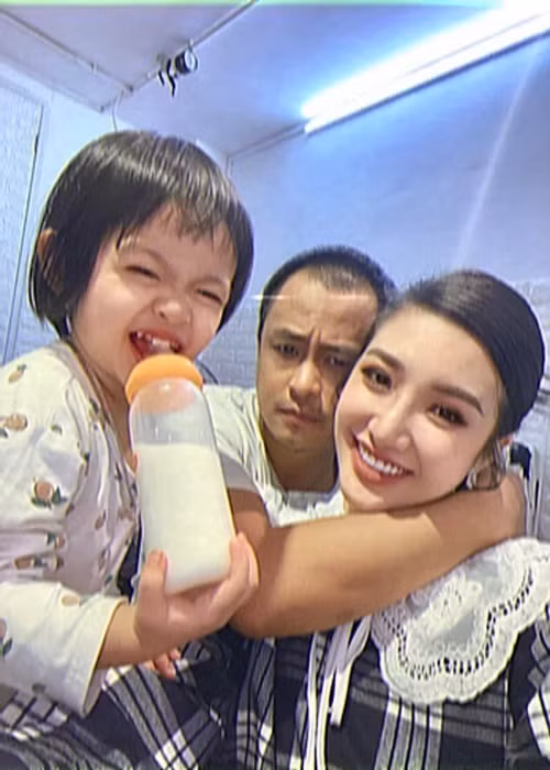 Trên trang cá nhân, diễn viên La Thành chia sẻ thông tin chia tay Thủy Tiên dù đã có một cô con gái chung tên Mĩ Mĩ. Ảnh: VTC