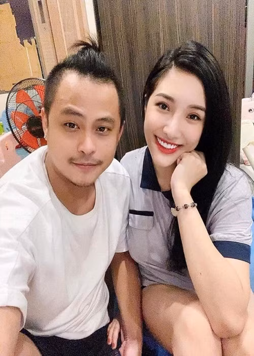 Cả hai từng xảy ra khúc mắc, mâu thuẫn tưởng như cạch mặt nhưng sau đó tái hợp. Ảnh: Yan