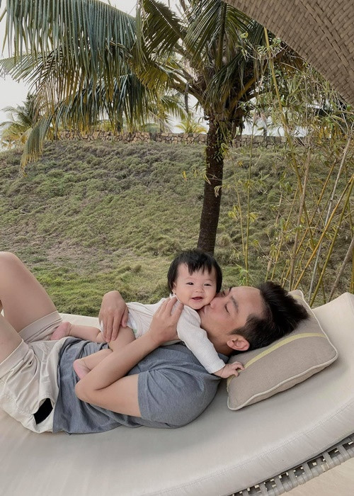 Bé Suchin là một trong những người mang lại cho Cường Đô la niềm hạnh phúc vô bờ bến.