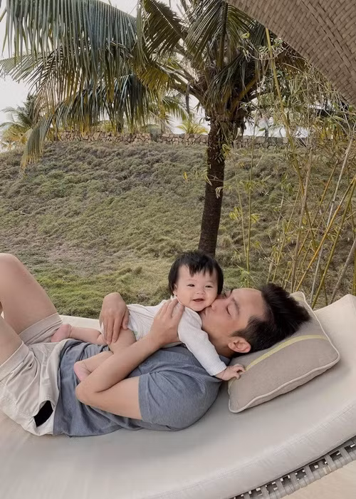 Bé Suchin là một trong những người mang lại cho Cường Đô la niềm hạnh phúc vô bờ bến.