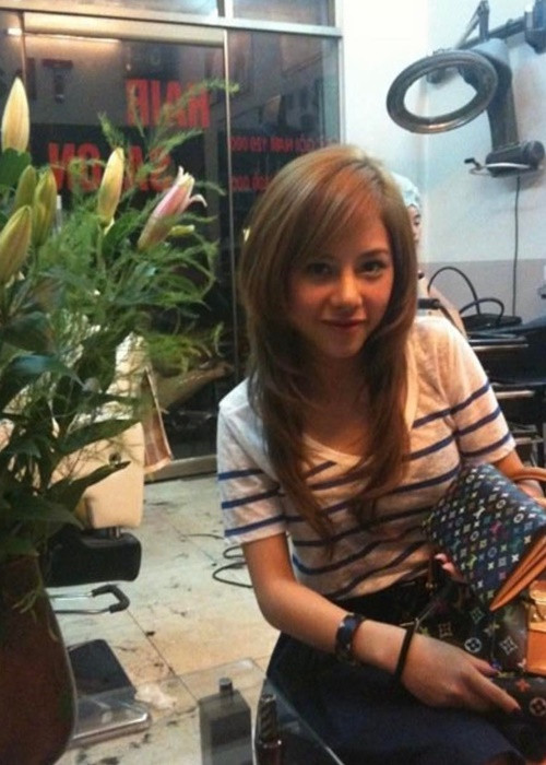 Bạn gái của Huỳnh Anh trẻ trung, sành điệu năm 2014.