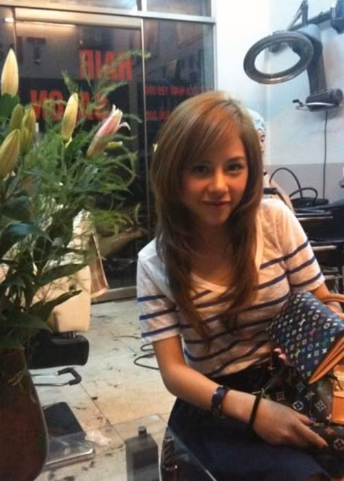 Bạn gái của Huỳnh Anh trẻ trung, sành điệu năm 2014.