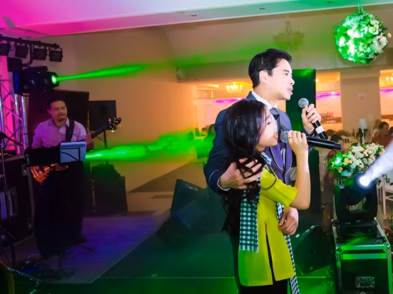 Năm 2018, Ngọc Thảo đi hát ở nhiều nơi khắp trời Âu và nhận được sự yêu mến nhiệt tình từ khán giả.