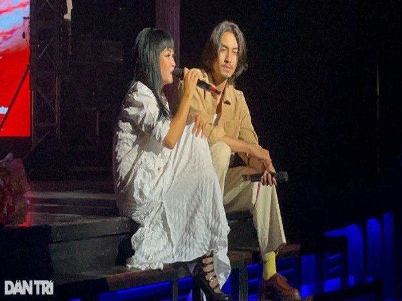 Phương Thanh nói thêm: "Việc có thành cơm hay thành gạo gì thì để một thời gian nữa mới biết được". Ảnh: Dân Trí