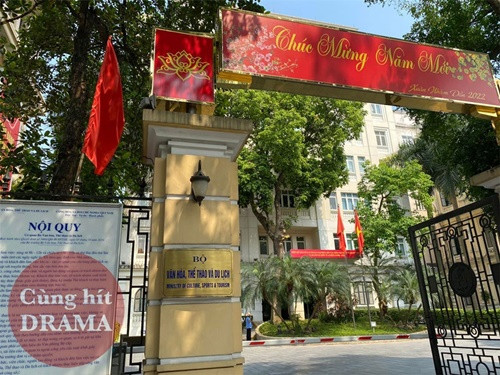 Son Tung uy quyen cho dai dien den lam viec voi thanh tra Bo VH-TT-DL-Hinh-2