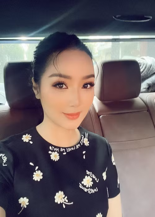 Thời gian qua, Giáng My khá bận rộn.