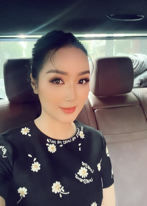 Thời gian qua, Giáng My khá bận rộn.