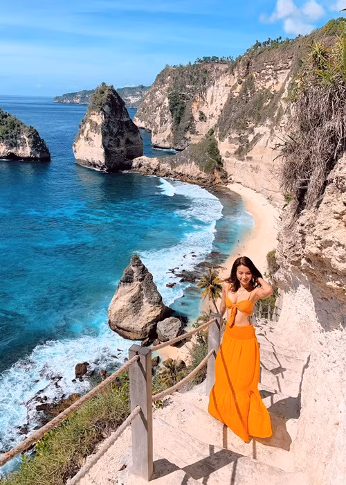 Eo thon của nữ ca sĩ khiến nhiều bà mẹ bỉm sữa phải ao ước.